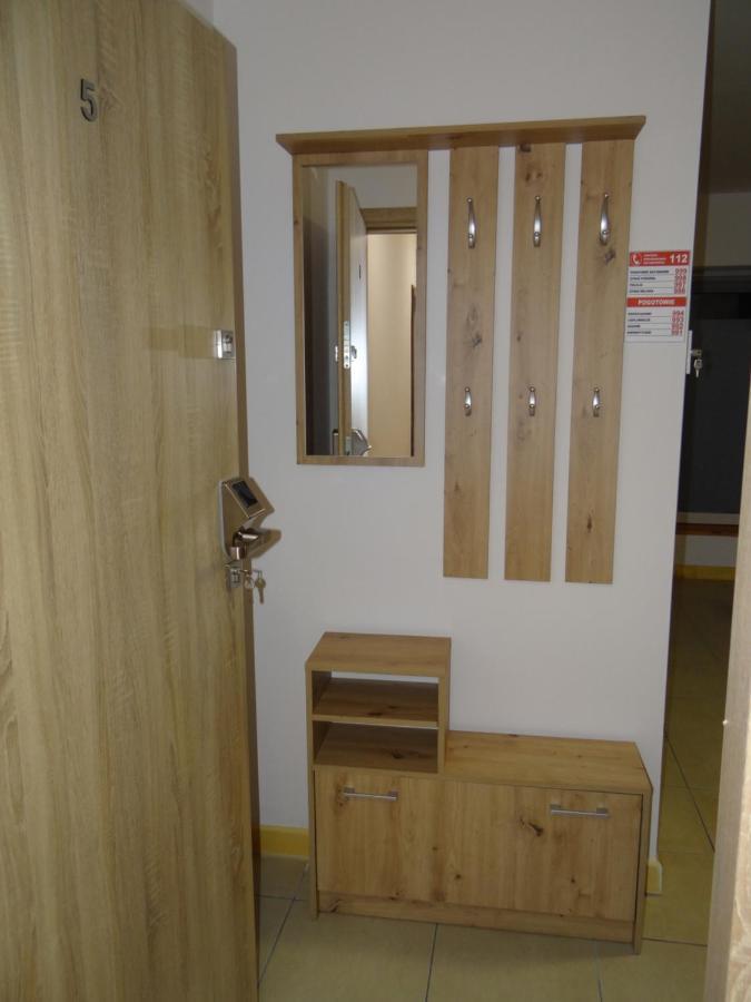 Hotel Apartamenty 72 Плоцк Екстериор снимка